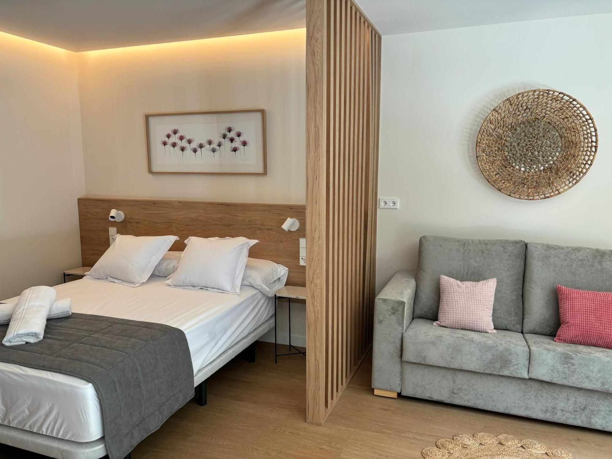Apartamentos Joaquin Costa 桑坦德 外观 照片